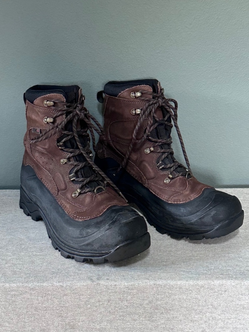 LL Bean Men’s Waterproof Winter Boots: Size 12